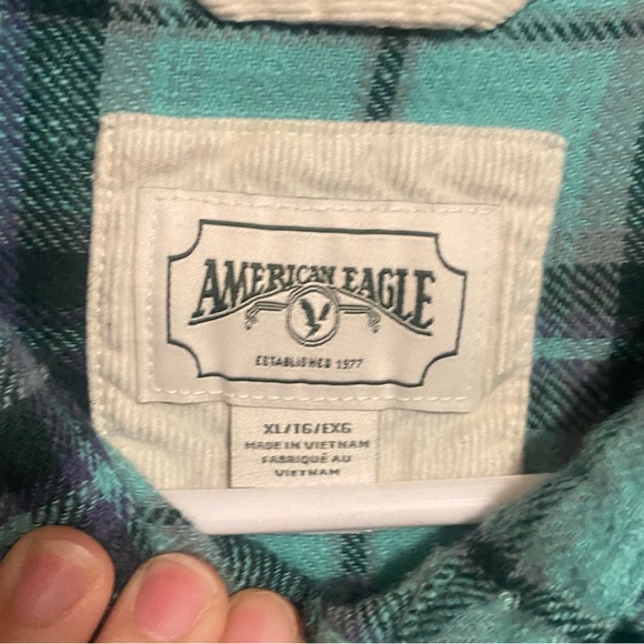 American eagle cropped flannel - Picture 3 of 3